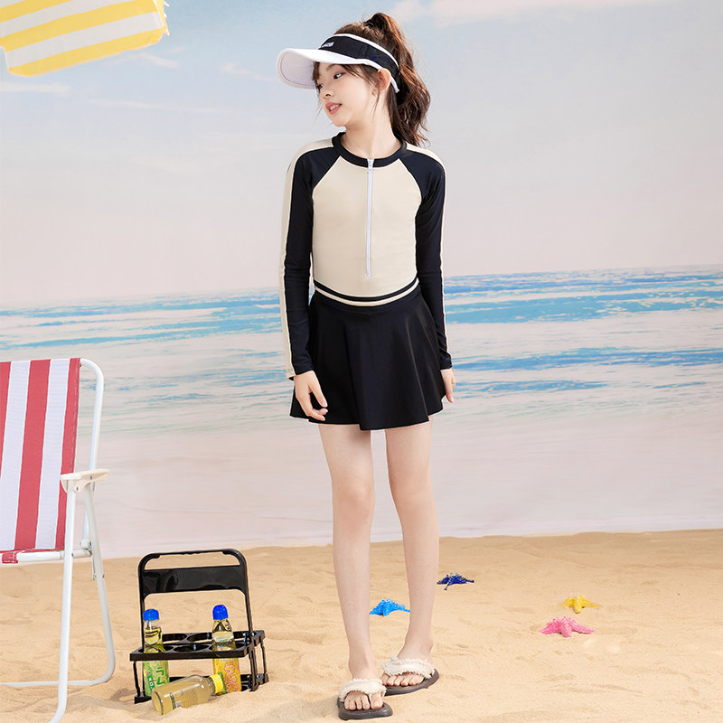 女童泳衣中大童夏季2025新款儿童长袖连体夏天防晒泳装裤裙带胸垫