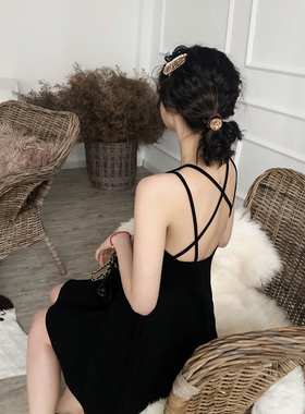 DAC 泰国海边沙滩裙性感吊带连衣裙露背2024夏季新款修身显瘦短裙