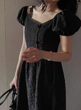 DAC 法式复古设计感纯色方领A字型显瘦百搭中长款连衣裙