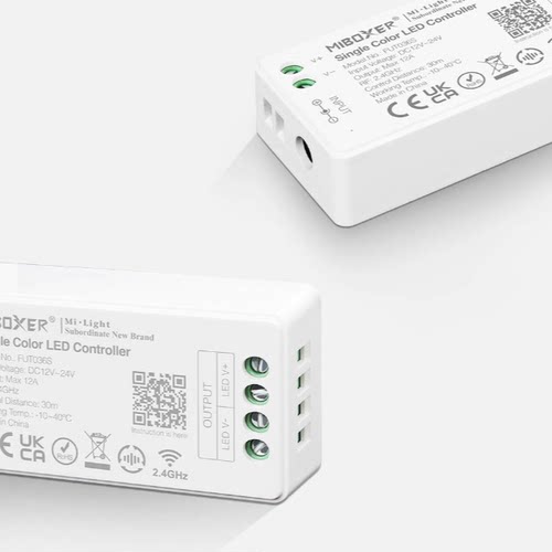FUT036S 单色2.4G 控制器12-24V 12A