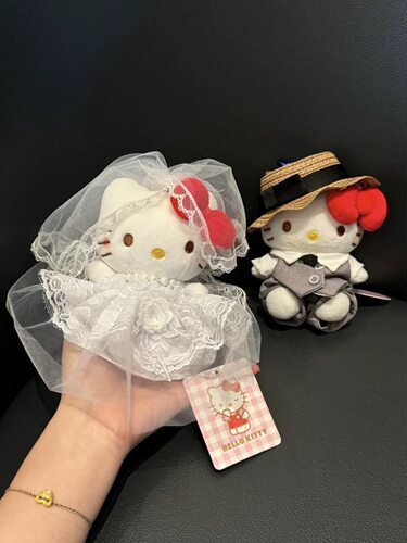 正版婚纱Kitty新婚礼物钥匙扣