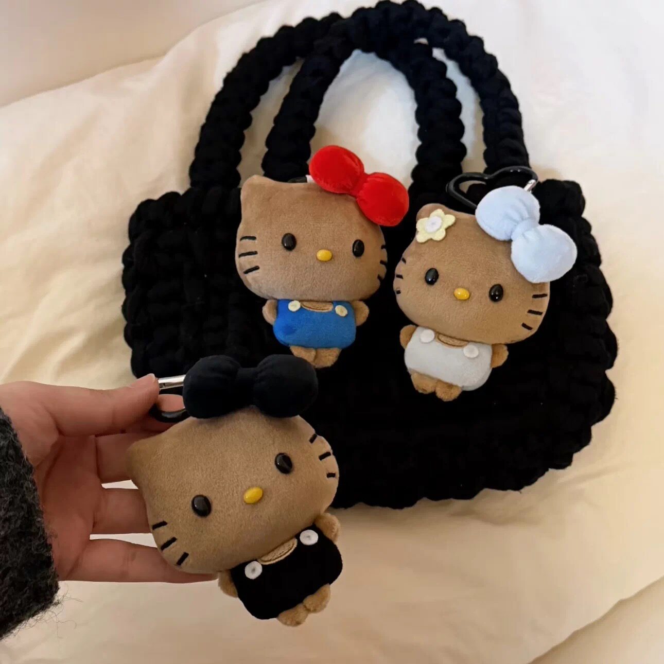 HelloKitty可爱毛绒包挂件钥匙扣