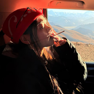 字母毛线帽女款2025新款双面戴川西旅游户外帽子秋冬加厚日杂冷帽