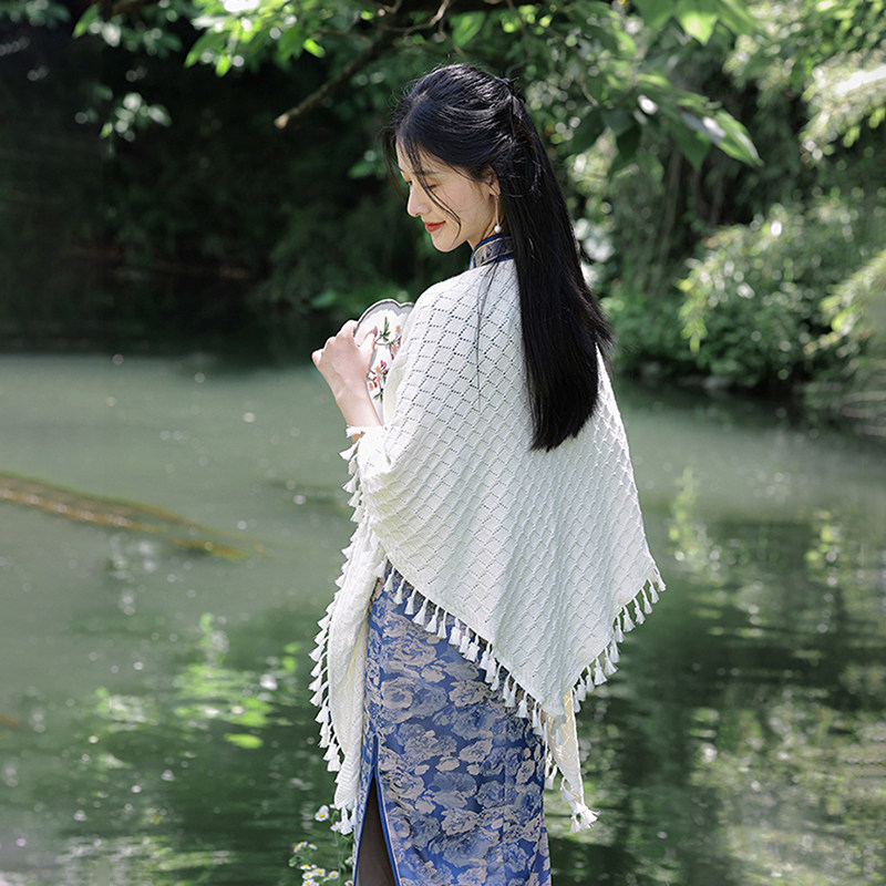 流苏旗袍披肩女士2025新款外搭针织三角巾披风百搭温柔风保暖围巾,服饰配件/皮带/帽子/围巾,围巾/丝巾/披肩,淘宝优惠券,粉丝福利购,淘宝优惠卷