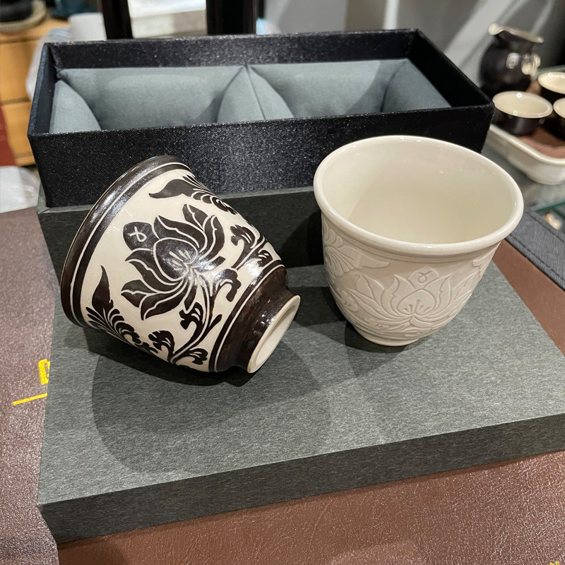磁州窑陶瓷茶具手工雕刻莲花咖啡杯白地黑刻对杯茶杯主人杯伴手礼
