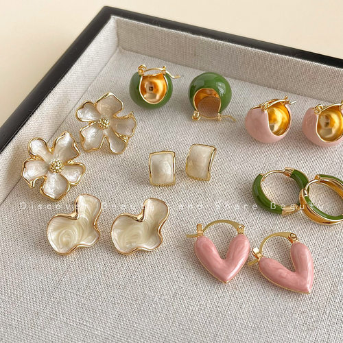 日韩爱心花朵女百搭耳环