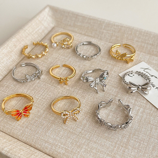 法式甜美蝴蝶戒指韩系高级感蝴蝶结叠戴食指戒轻奢时尚百搭指环女