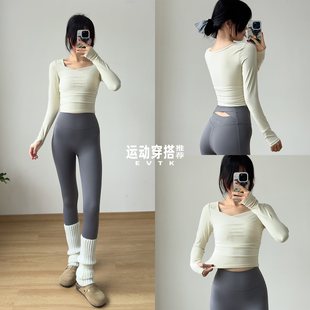 胸垫长袖 固定式 拼纱美背高级感跑步运动高级感女流行轻度 套装 时尚