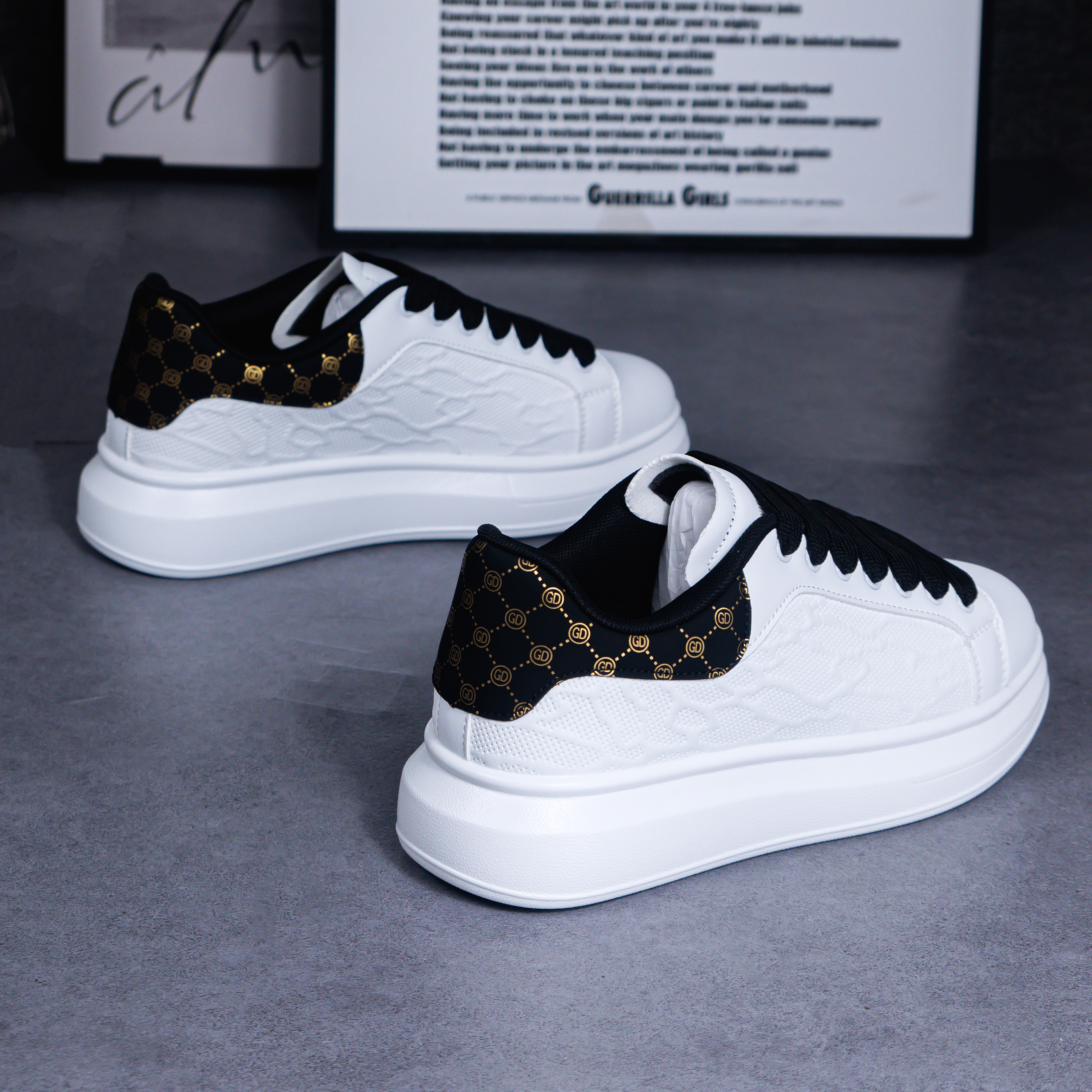 潮流情侣百搭厚底小白鞋