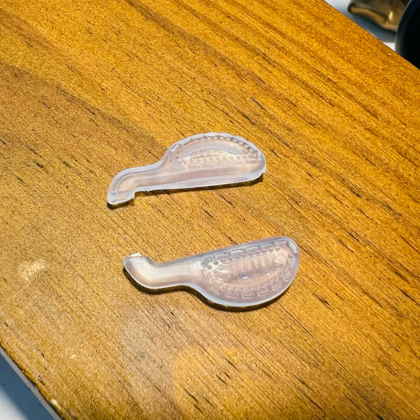 硅胶鼻垫套入式防滑鼻托套
