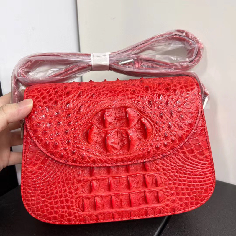 休闲百搭小潮流鳄鱼皮单肩斜跨包