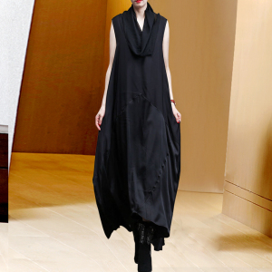 2026夏季女装新款不规则拼接连衣裙气质女人味显瘦显高背心裙长裙