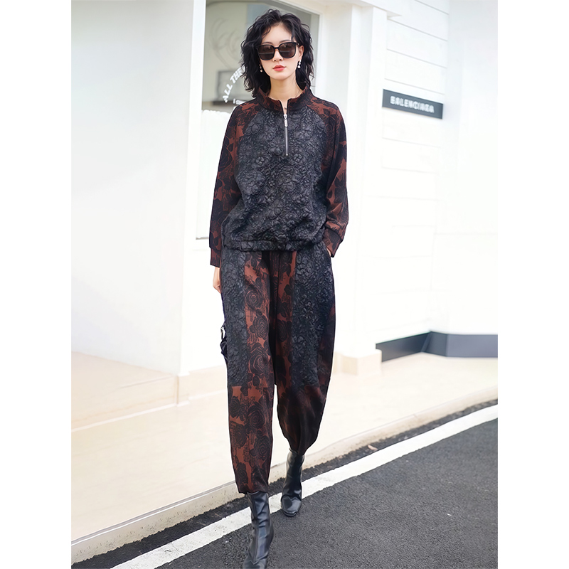 秋季时尚印花上衣休闲裤妈妈套装