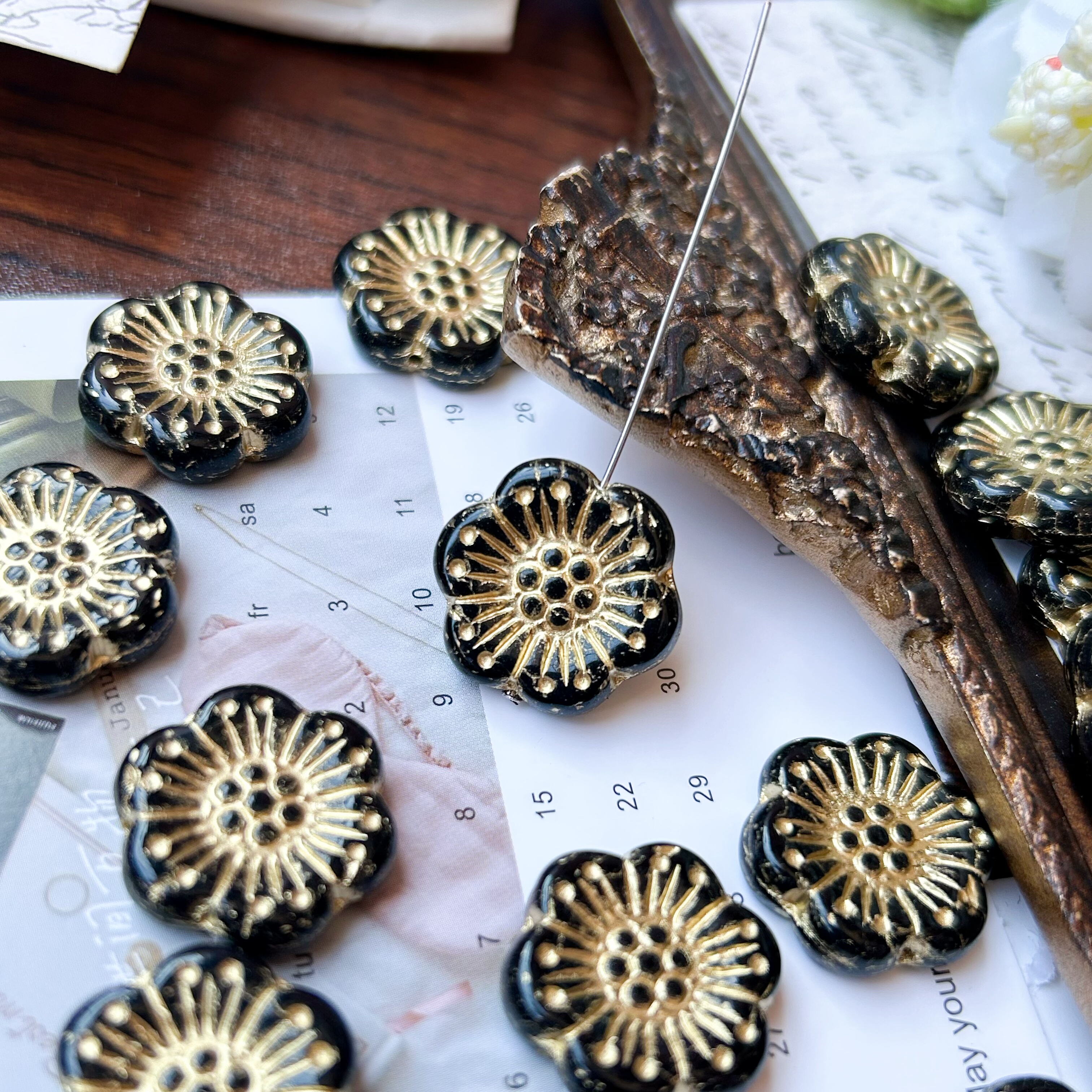 进口捷克珠18mm复古黑色描金梅花珠手作diy串珠材料配件散珠