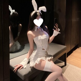甜美纯欲辣妹风性感兔女郎制服设计感小众抹胸上衣包臀短裙套装女