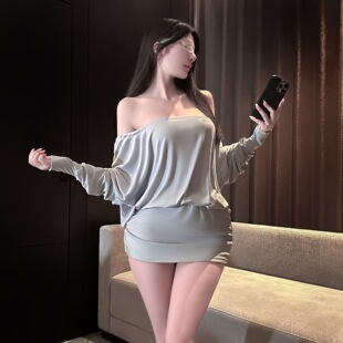 【刘季一万钱】游山恋后背摇纯欲露背连衣裙性感显瘦一字肩小短裙