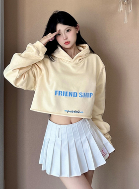 KTDA字母标语贴布绣辣妹短款秋冬连帽毛边刺绣卫衣长袖露脐上衣