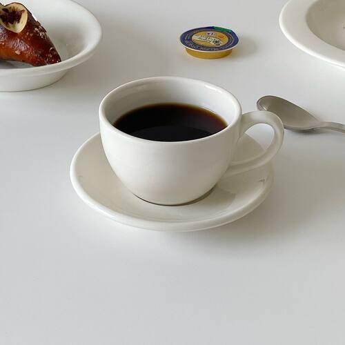 奶白色系列陶瓷咖啡杯碟