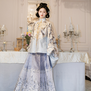 茗月萱[蝶恋花]明制汉服仿妆花立领对襟少女清冷感织金马面裙套装