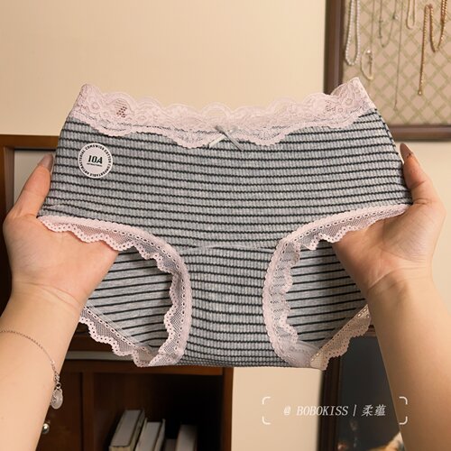 撞色纯棉蕾丝边内裤女生