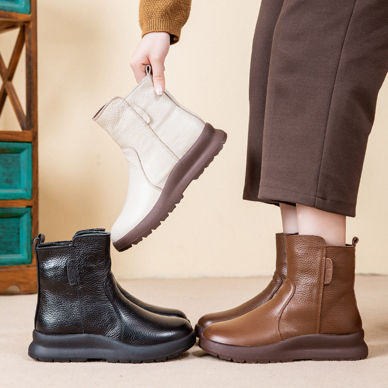 雪地靴女2025年冬季新款马丁靴加绒加厚保暖妈妈棉鞋时尚女士靴子,女鞋,时尚雪地靴,淘宝优惠券,粉丝福利购,淘宝优惠卷