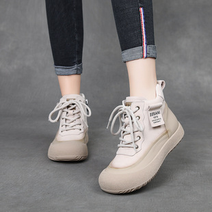 2025年真皮牛皮厚底马丁靴圆头女款 短靴复古休闲百搭软底防滑女鞋