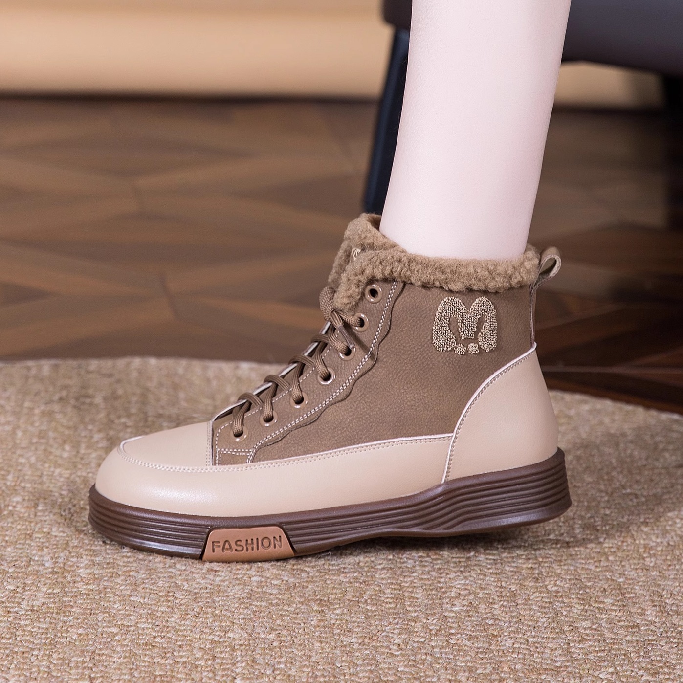 真皮加绒短靴马丁靴冬季