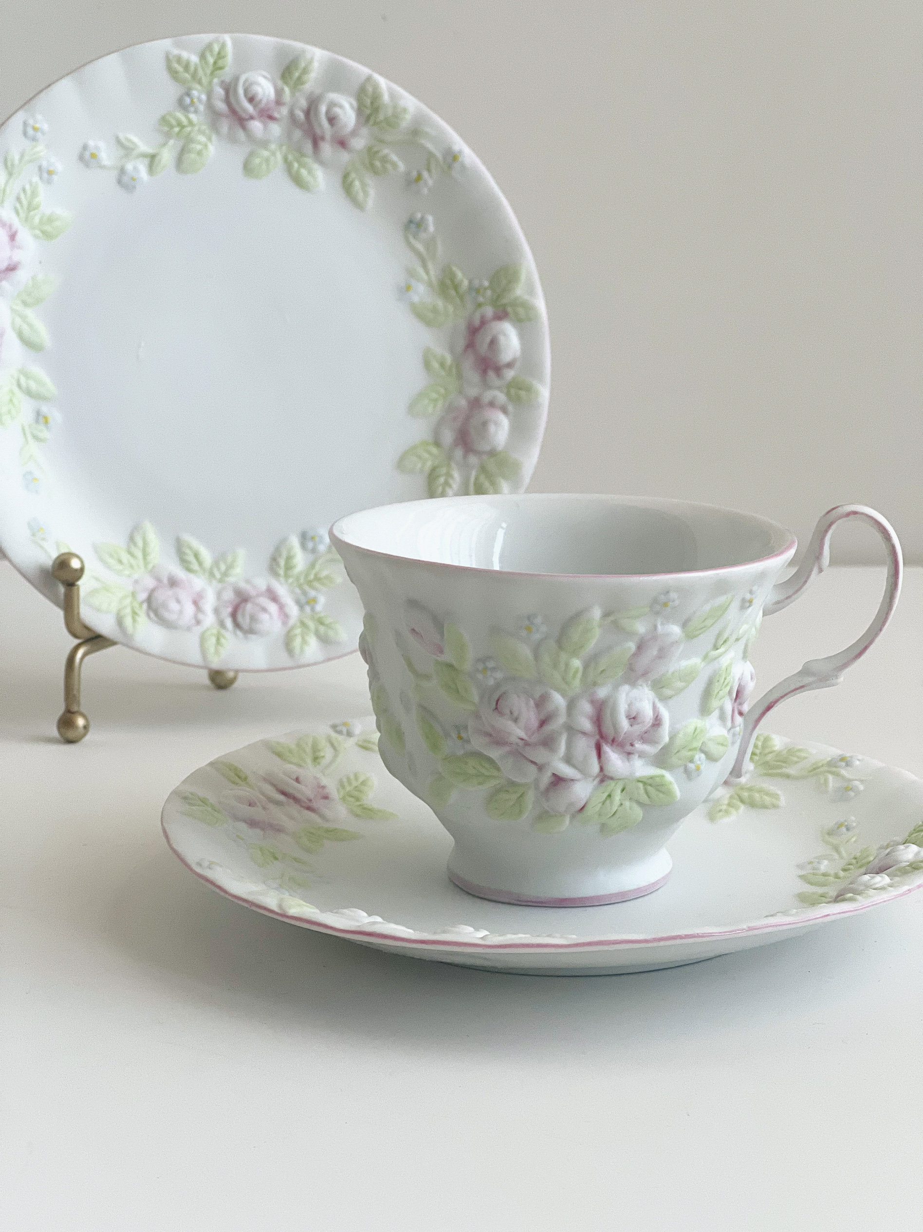 欧洲展会产品亚光手绘玫瑰咖啡杯 重工绘手绘亚光釉面咖啡杯