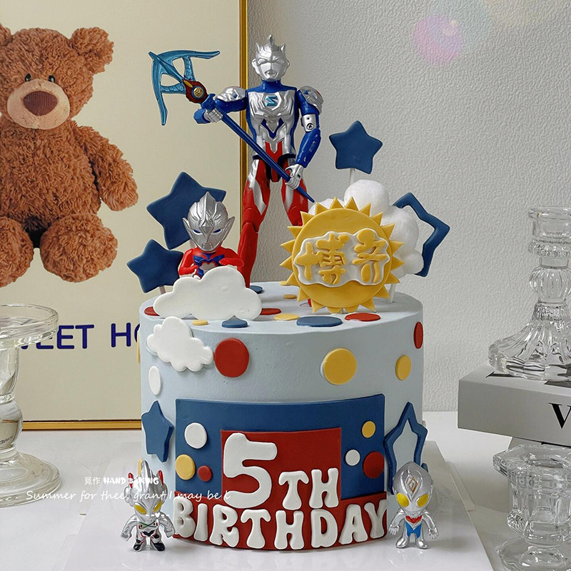 网红银河超人战士拿枪蛋糕装饰摆件云朵五角星星插件儿童男孩生日