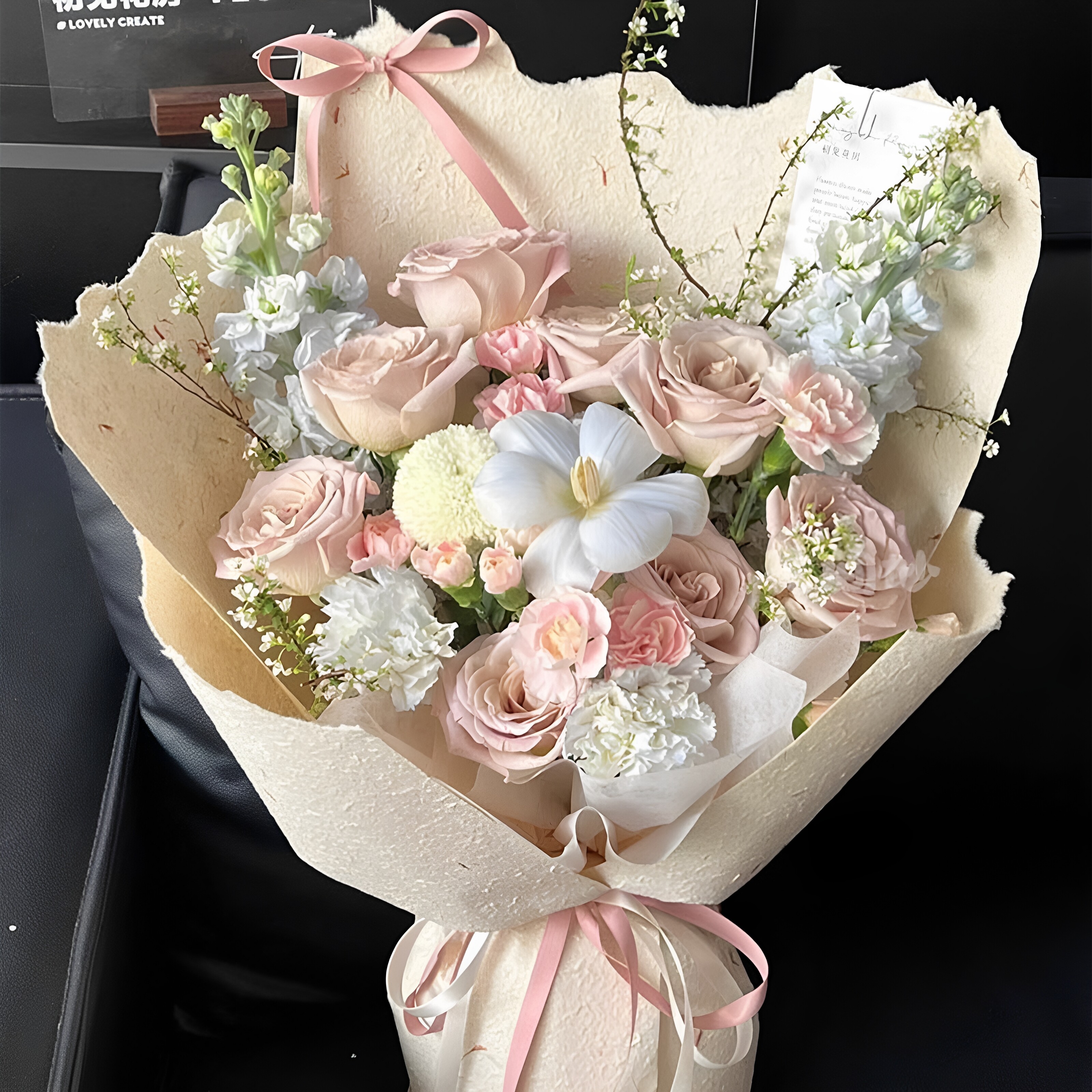 曼塔永生花仿真香皂玫瑰花束高颜