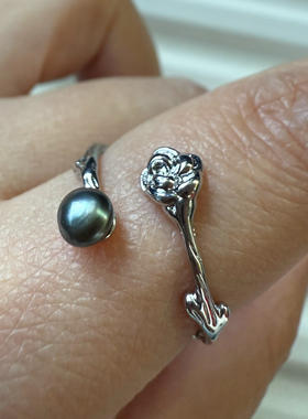 一物一拍小众设计款无核大溪地Keshi天然珍珠戒指玫瑰花可调节