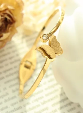 开口镀百搭锆石Z050动物手镯日韩蝴蝶18K小清新弹簧钛钢手饰