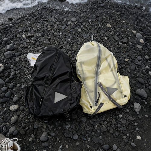 日单Fppev天花板轻量化户外机能防水双肩包男女通勤旅行徒步背包