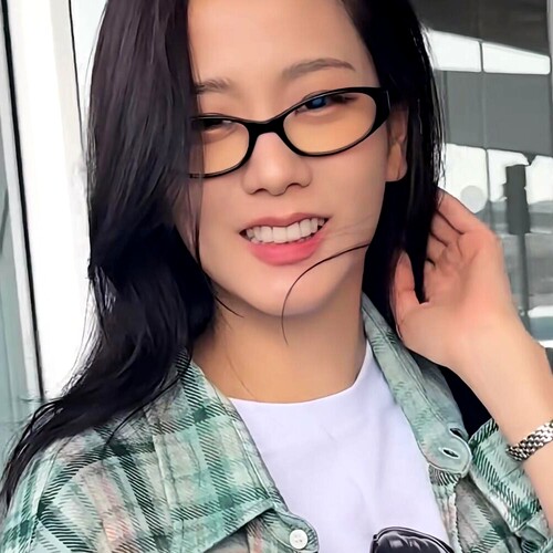 Hailey金智秀朴彩英同款黑框防蓝光女显脸小韩版近视太阳眼镜墨镜