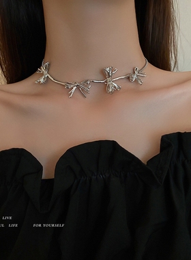 法式冷淡风甜酷蝴蝶结项链女小众设计时尚气质锁骨链气质个性颈链