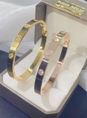 现货卡家手镯love男女情侣不锈钢手环钛钢简约时尚经典手镯