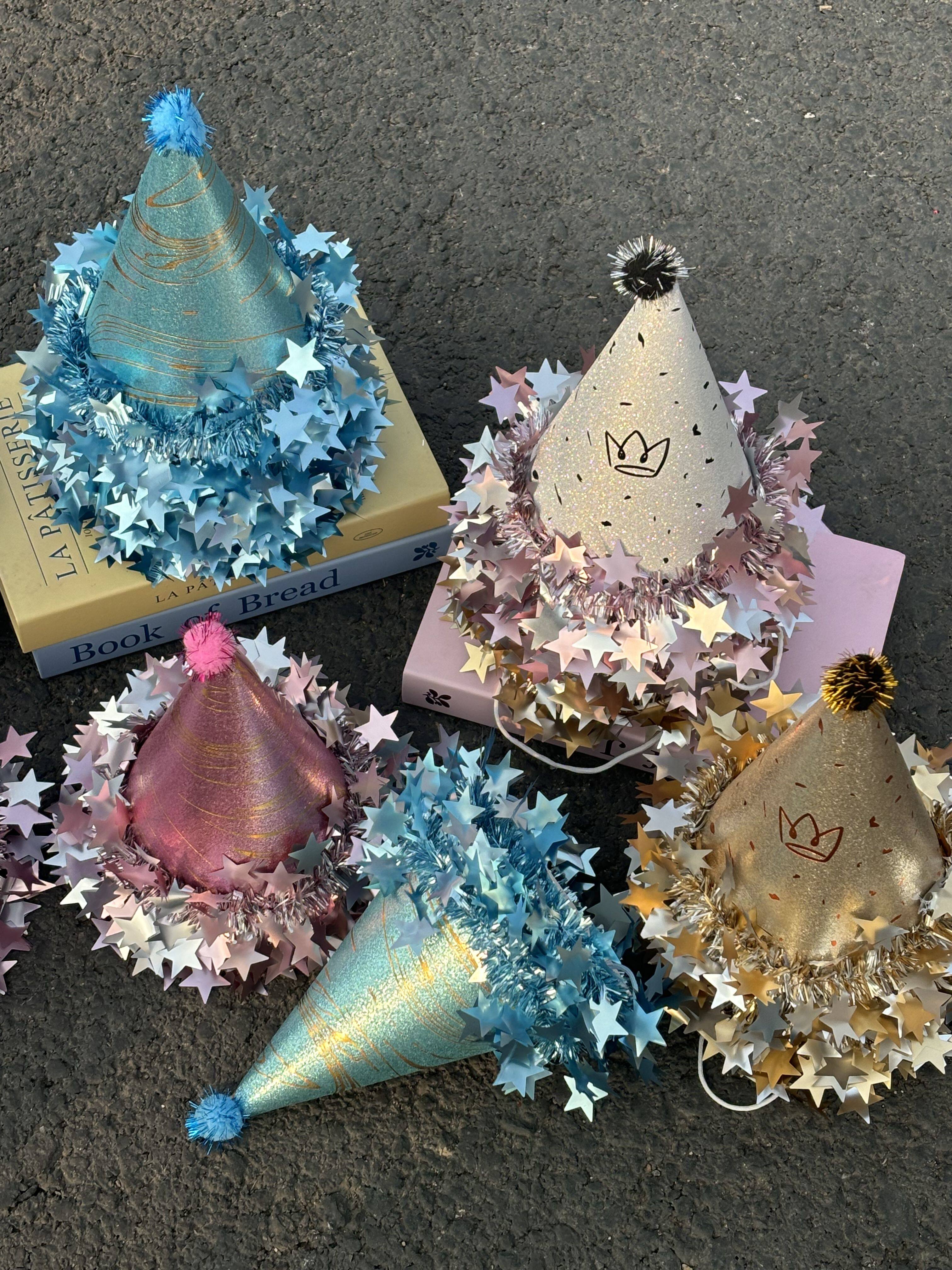 毛球生日帽派对装饰周岁蛋糕珠光节日装扮用品