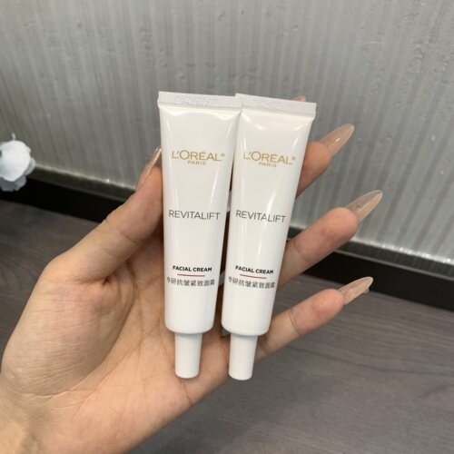 欧莱雅专研滋润氨基洁面乳30ml 补水保湿清洁 效期29年1月
