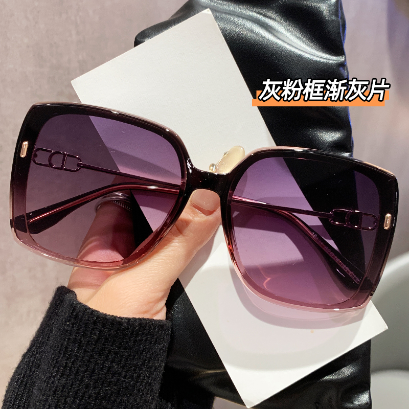 韩系时尚墨镜女款显脸小2025新款高级感遮阳防晒太阳眼镜防紫外线
