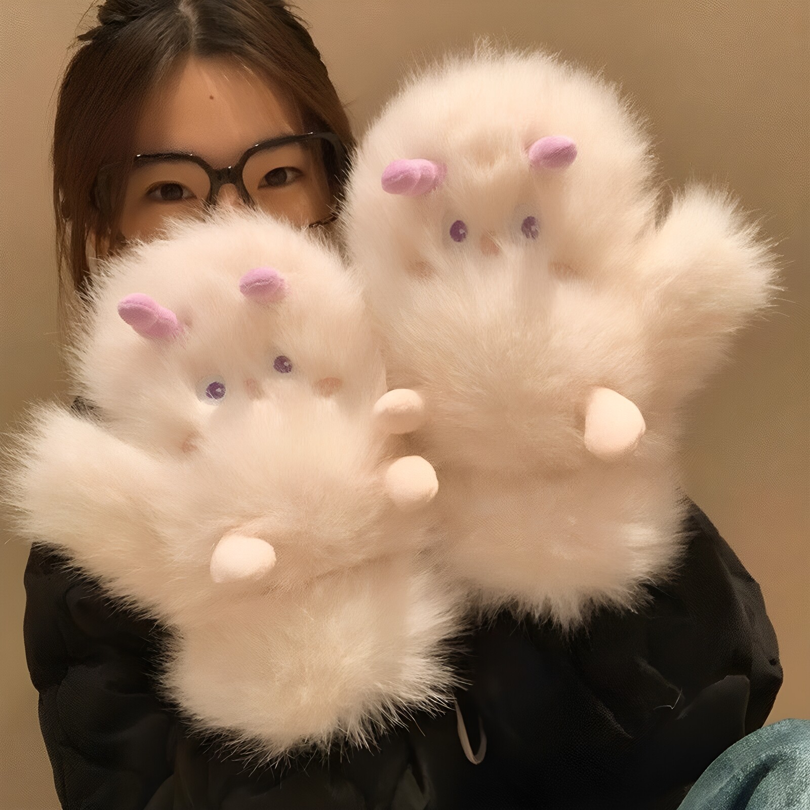 少女心粉色小怪兽软乎乎毛绒手套女冬季保暖连指加厚防寒学生新款