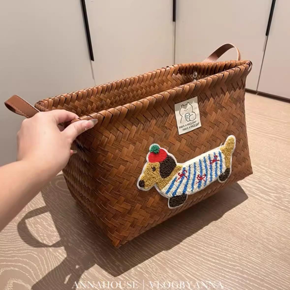 腊肠小狗收纳筐复古手工编织收纳筐家用防水卧室衣柜衣服整理筐子