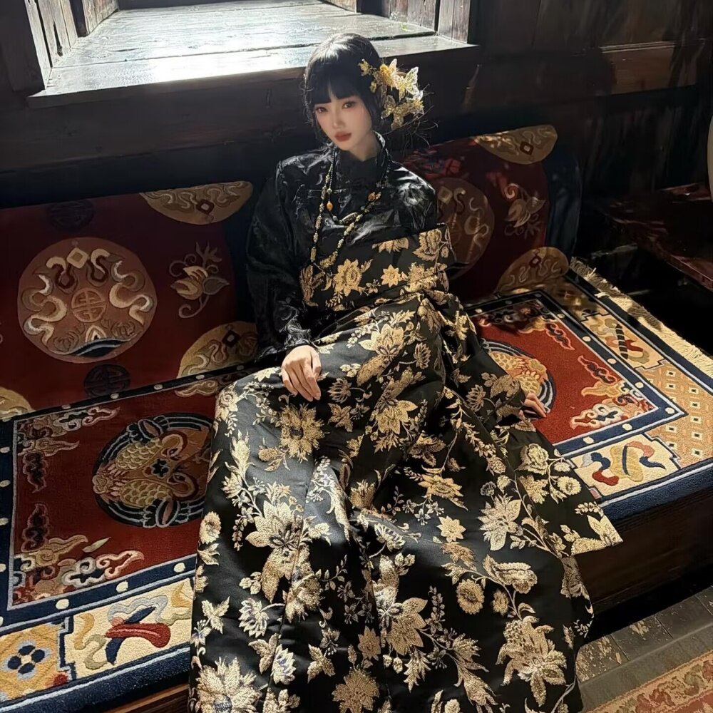黑金藏袍藏服藏装西藏拉萨云南服