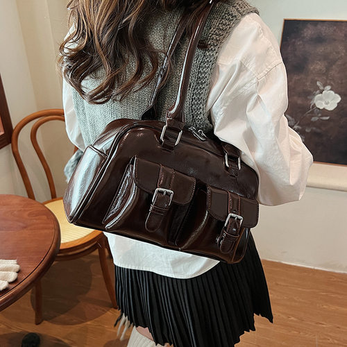 复古手提保龄球包包女2024秋冬新款时尚韩国腋下包包大容量枕头包