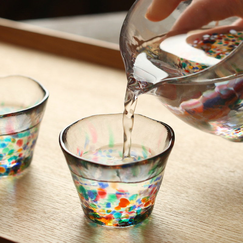 日本津轻彩色玻璃水杯缤纷品茗主人杯日式清酒杯功夫茶杯手工杯子