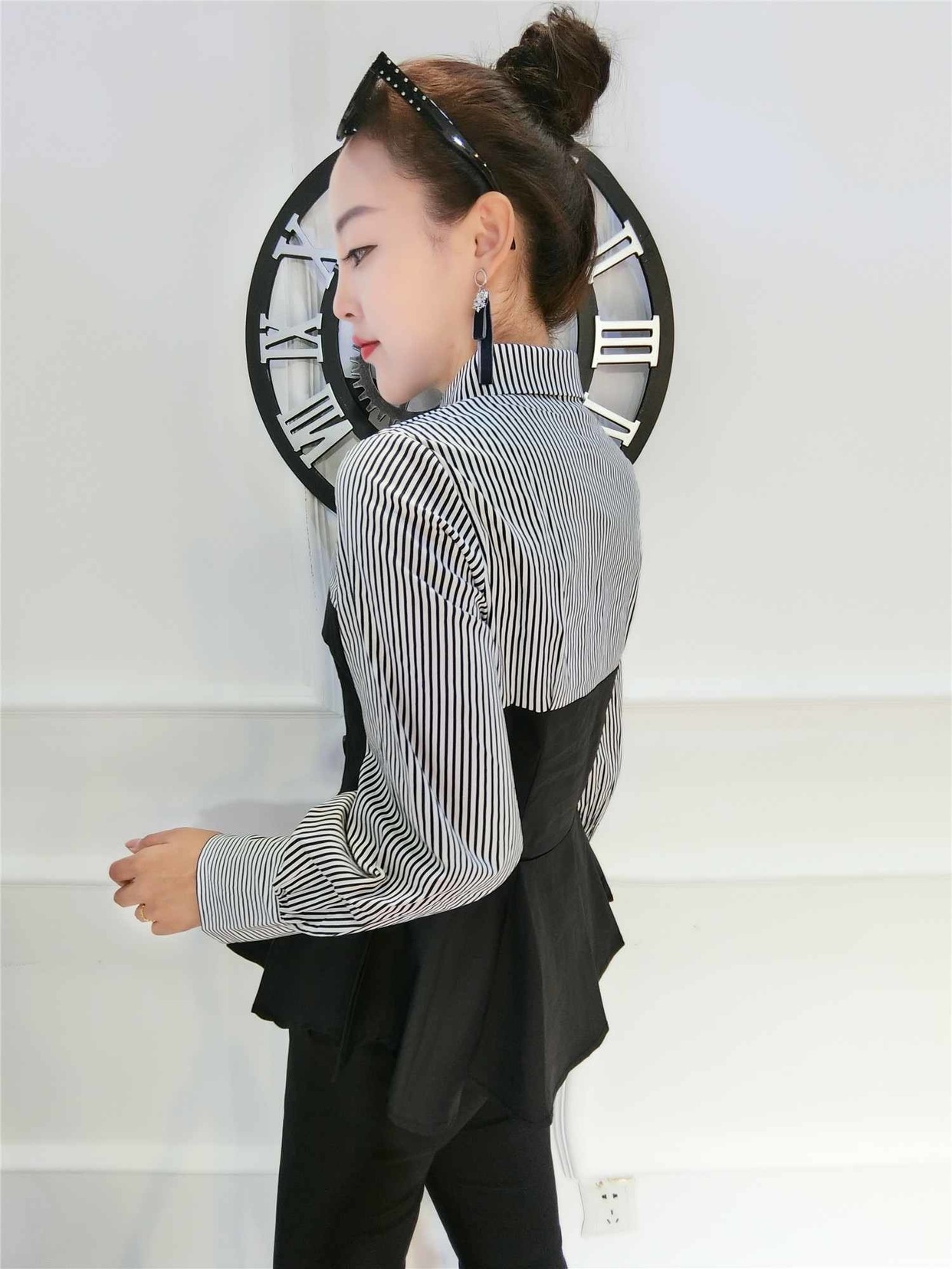 促销 欧货秋冬韩版衬衫女裙边长袖修身显瘦百搭拼色打底衫上衣|ruв категории Женская одежда, рубашка - от Buy2taobao.com для оказания профессиональной услуги покупки агента Taobao