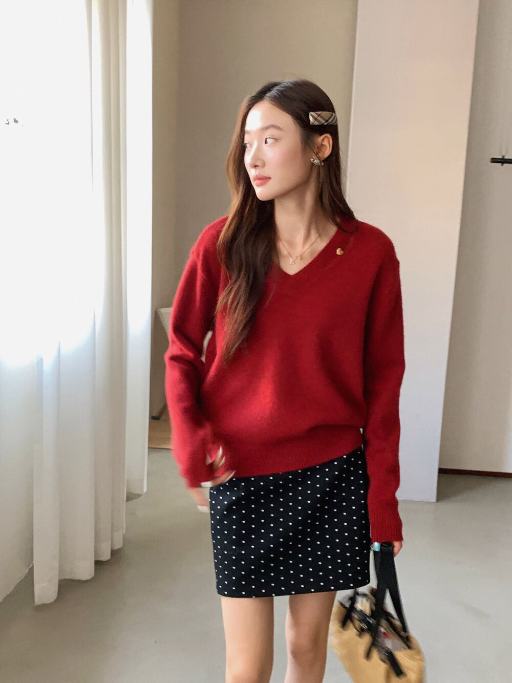 2025秋冬红色新款韩版宽松显瘦V领针织衫女百搭毛衣外套上衣