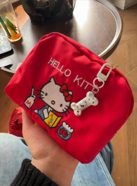 日本の红色刺绣KT姨妈巾卫生巾收纳包旅行便携月事包小型手提女生