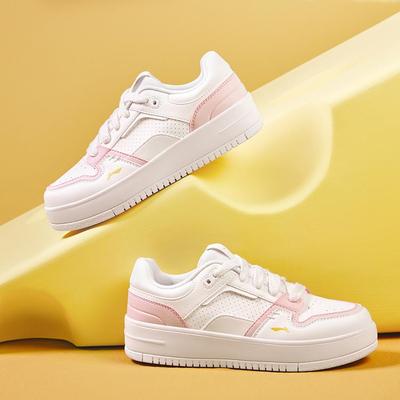 李宁奶酪板鞋经典时尚