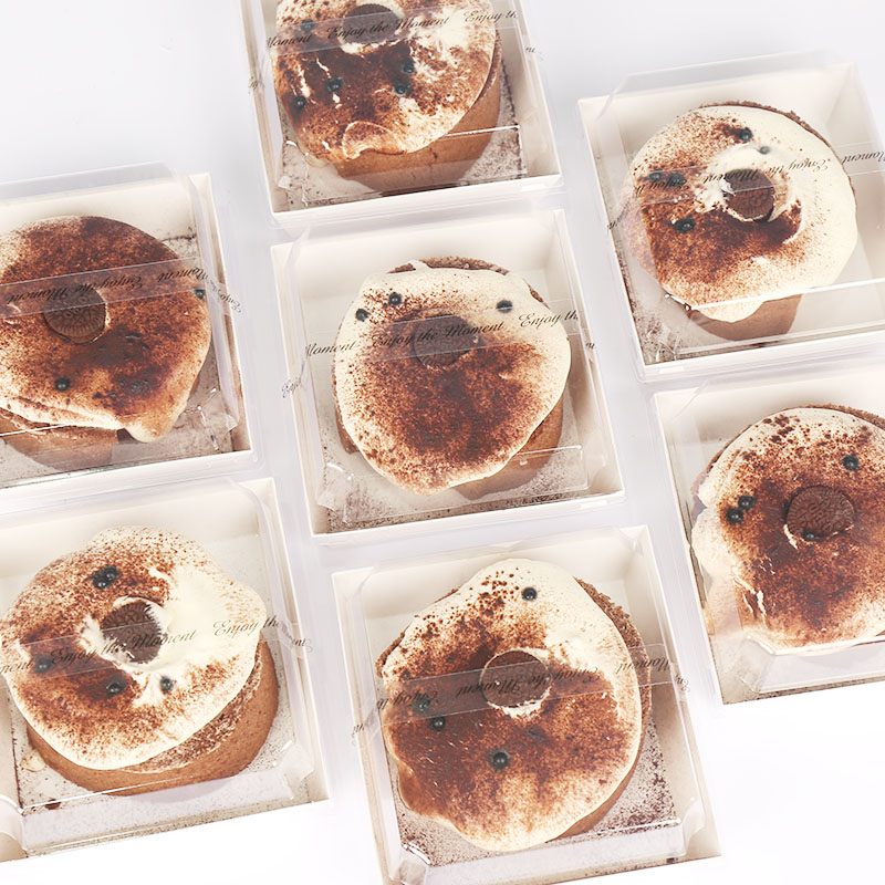 固体杨枝甘露冰乳酪蛋糕纸塑盒