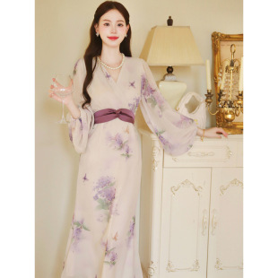 早秋法式 复古少女温柔风紫色碎花泡泡袖 连衣裙轻熟小众不撞款